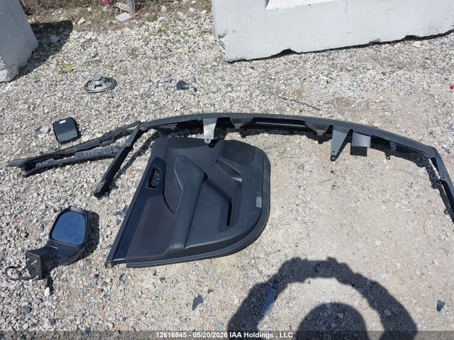 Продаж на аукціоні авто 2020 Toyota Highlander Le, vin: 5TDBZRBH8LS519756, номер лоту: 12616845