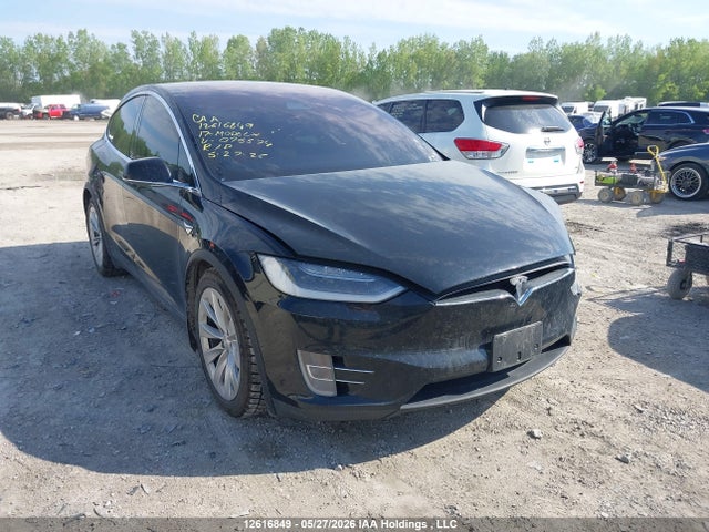 12616849 :رقم المزاد ، 5YJXCDE29HF075574 vin ، 2017 Tesla Model X مزاد بيع