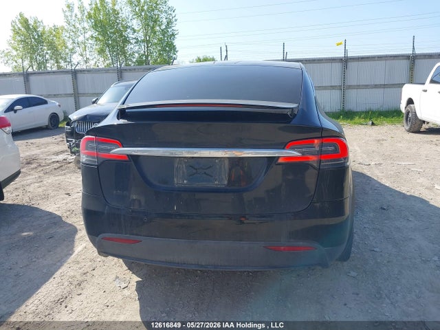 2017 Tesla Model X მანქანა იყიდება აუქციონზე, vin: 5YJXCDE29HF075574, აუქციონის ნომერი: 12616849