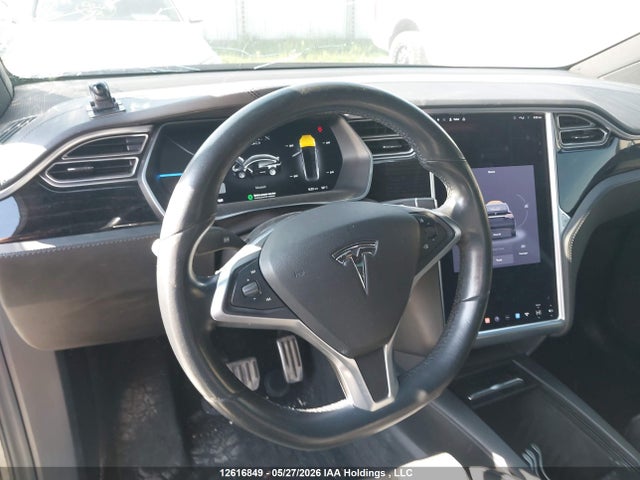 2017 Tesla Model X მანქანა იყიდება აუქციონზე, vin: 5YJXCDE29HF075574, აუქციონის ნომერი: 12616849