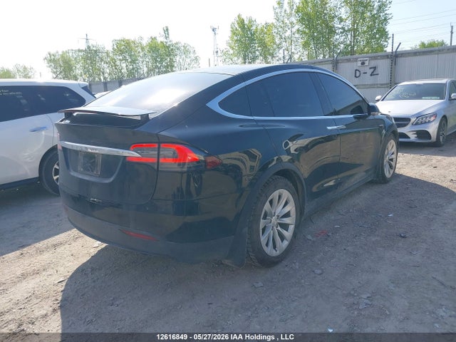 2017 Tesla Model X მანქანა იყიდება აუქციონზე, vin: 5YJXCDE29HF075574, აუქციონის ნომერი: 12616849