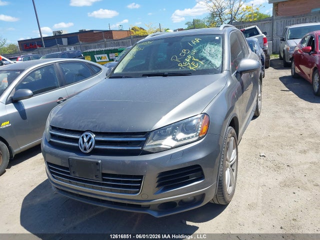 Продажа на аукционе авто 2014 Volkswagen Touareg Tdi, vin: WVGDP9BPXED014821, номер лота: 12616851