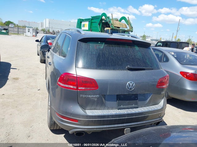 Продажа на аукционе авто 2014 Volkswagen Touareg Tdi, vin: WVGDP9BPXED014821, номер лота: 12616851