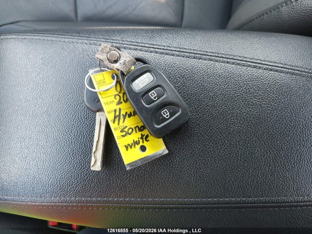 Auction sale of the 2013 Hyundai Sonata Se, vin: 5NPEC4ACXDH747045, lot number: 12616855