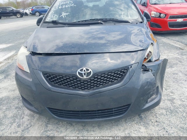 12616869 :رقم المزاد ، JTDBT9K33A1368602 vin ، 2010 Toyota Yaris مزاد بيع