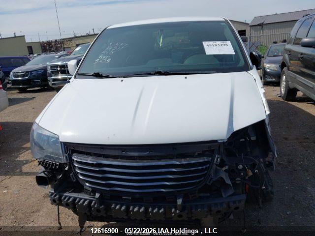 2016 Chrysler Town & Country S მანქანა იყიდება აუქციონზე, vin: 2C4RC1HG1GR253253, აუქციონის ნომერი: 12616900