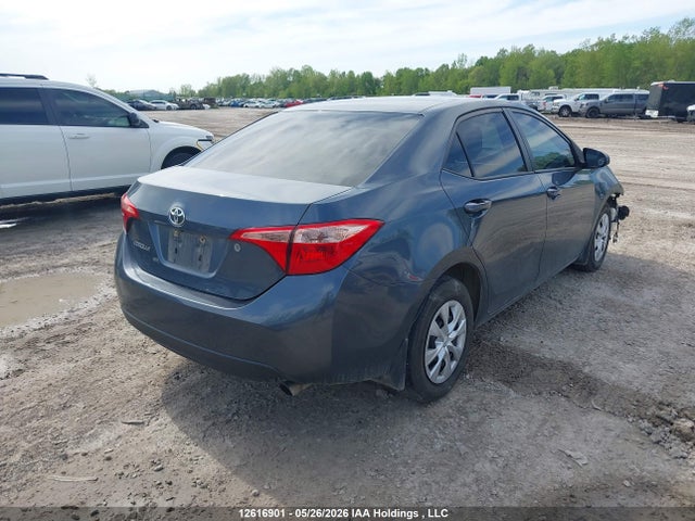 Продаж на аукціоні авто 2018 Toyota Corolla Ce, vin: 2T1BURHE4JC095476, номер лоту: 12616901