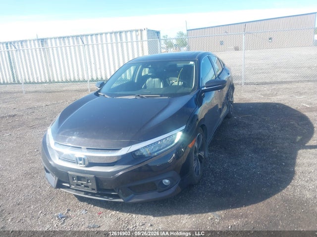 2016 Honda Civic Touring მანქანა იყიდება აუქციონზე, vin: 2HGFC1F94GH105712, აუქციონის ნომერი: 12616903