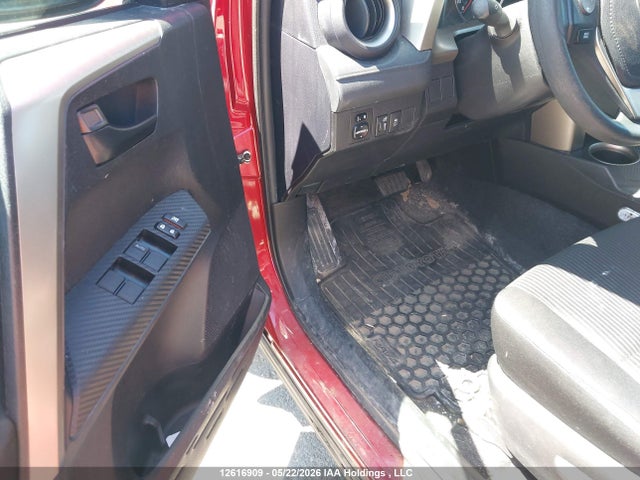 Продаж на аукціоні авто 2015 Toyota Rav4 Le, vin: 2T3ZFREV8FW139263, номер лоту: 12616909