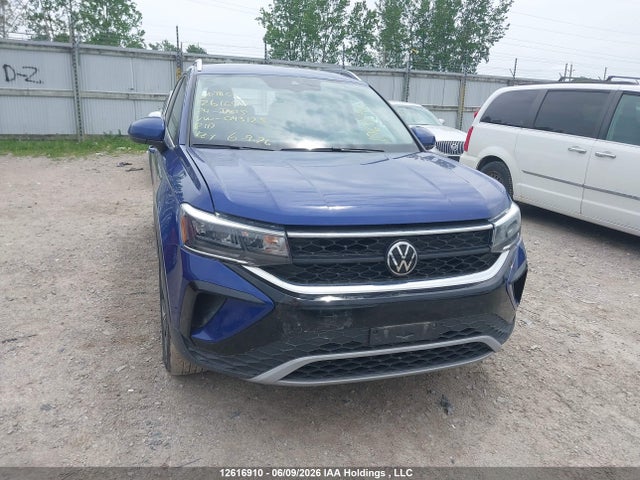 Продажа на аукционе авто 2024 Volkswagen Taos Comfortline, vin: 3VVUX7B22RM043125, номер лота: 12616910