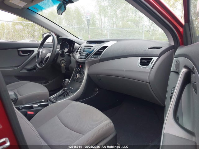 5NPDH4AE8GH661672 Hyundai Elantra L+
