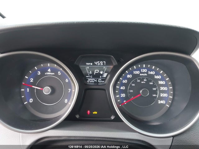 5NPDH4AE8GH661672 Hyundai Elantra L+