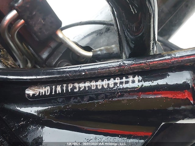 5HD1KTP35PB606917 Harley-Davidson FLTRXS