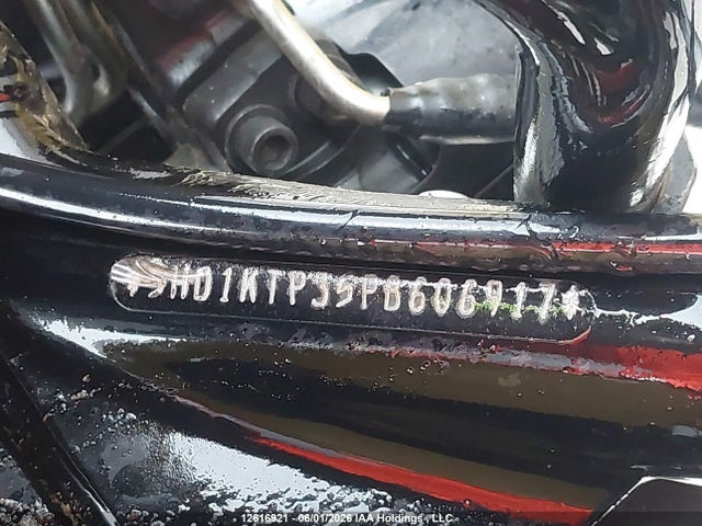 5HD1KTP35PB606917 Harley-Davidson FLTRXS