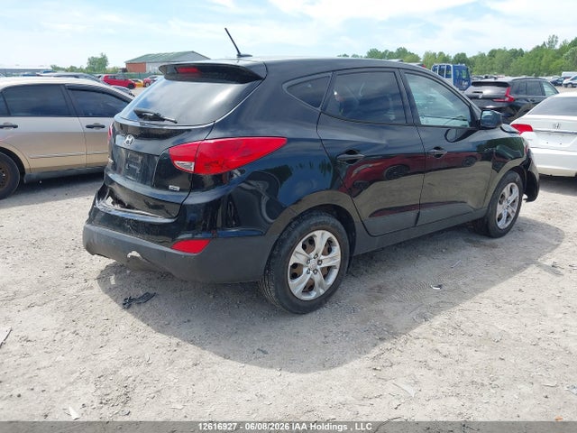 2015 Hyundai Tucson Gl მანქანა იყიდება აუქციონზე, vin: KM8JTCAF7FU116339, აუქციონის ნომერი: 12616927
