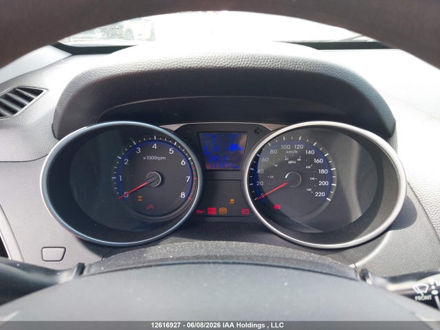2015 Hyundai Tucson Gl მანქანა იყიდება აუქციონზე, vin: KM8JTCAF7FU116339, აუქციონის ნომერი: 12616927