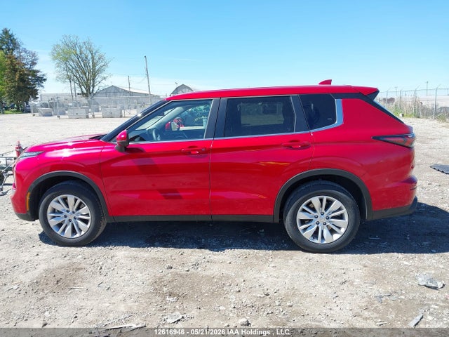 JA4J4UAB4TZ606962 Mitsubishi Outlander Es