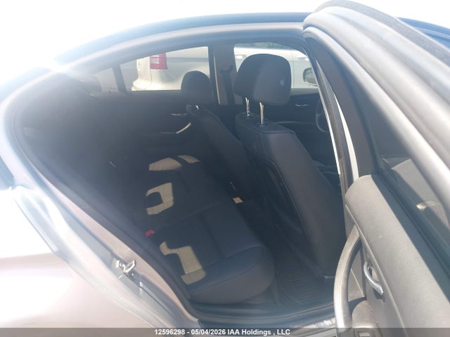 12596298 :رقم المزاد ، WBAPK7C53BA818017 vin ، 2011 Bmw 328i Xdrive مزاد بيع