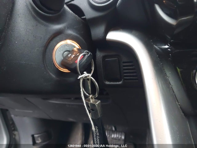 JA4ATUAA7RZ633138 Mitsubishi Eclipse Cross Es