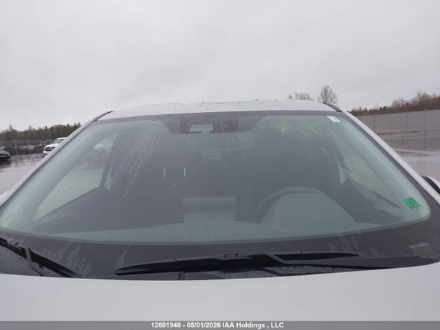 JA4ATUAA7RZ633138 Mitsubishi Eclipse Cross Es