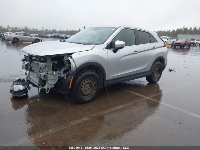 JA4ATUAA7RZ633138 Mitsubishi Eclipse Cross Es