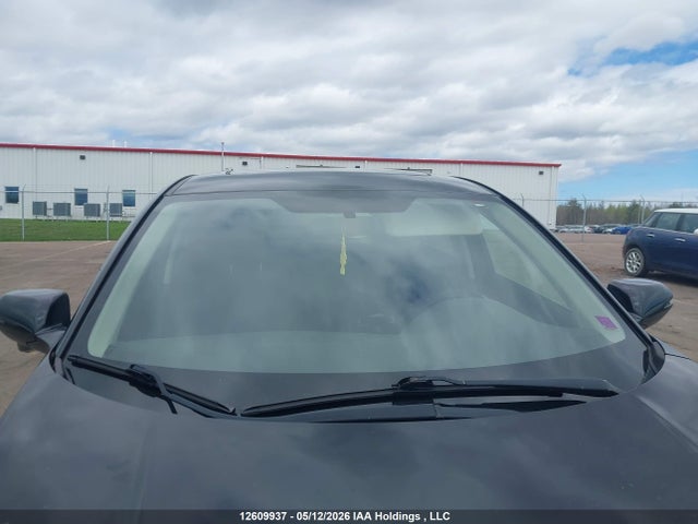 3CZRU6H58JM108955 Honda HR-V EX