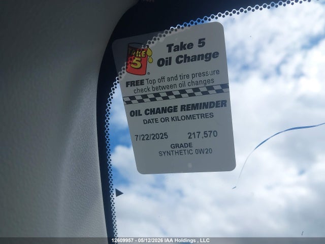 2HKRM4H38EH118986 Honda CR-V LX