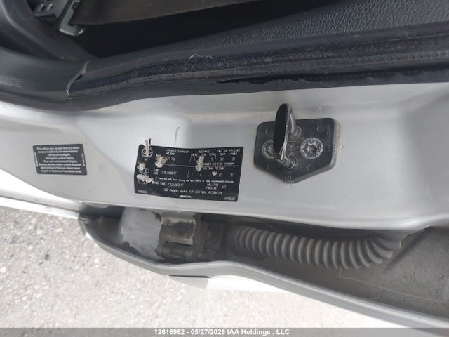 2007 Volvo V70 R მანქანა იყიდება აუქციონზე, vin: YV1SJ592272625600, აუქციონის ნომერი: 12616962
