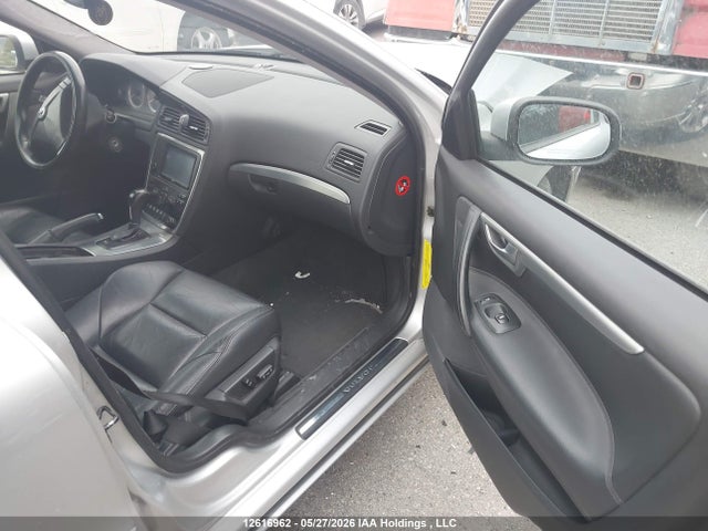 2007 Volvo V70 R მანქანა იყიდება აუქციონზე, vin: YV1SJ592272625600, აუქციონის ნომერი: 12616962