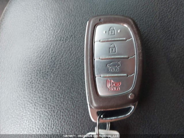 KMHD84LF6HU380561 Hyundai Elantra Gls