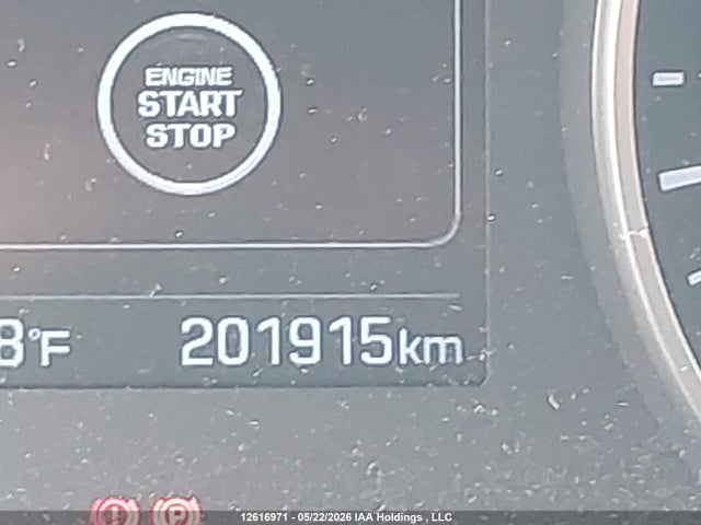 KMHD84LF6HU380561 Hyundai Elantra Gls