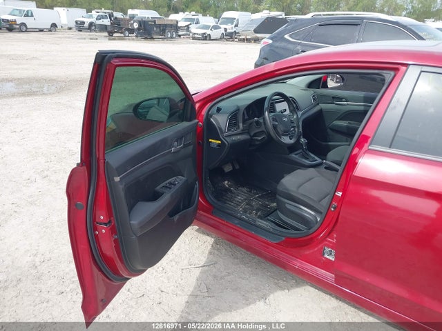 KMHD84LF6HU380561 Hyundai Elantra Gls