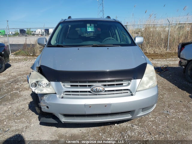 12616976 :رقم المزاد ، KNDMB233786200542 vin ، 2008 Kia Sedona Ex/lx مزاد بيع