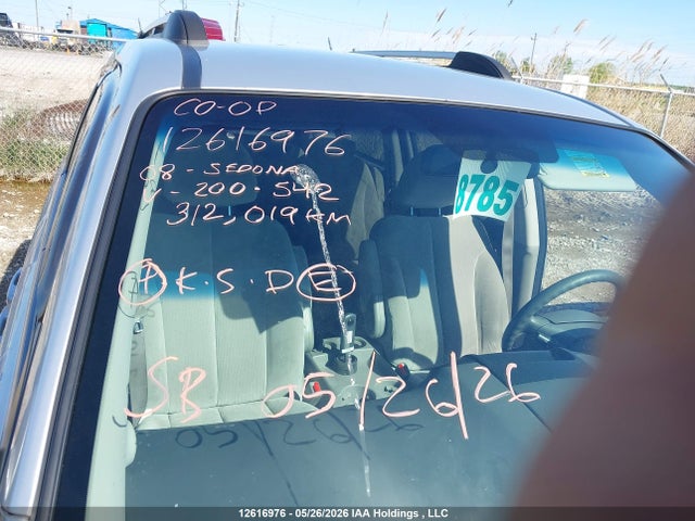 12616976 :رقم المزاد ، KNDMB233786200542 vin ، 2008 Kia Sedona Ex/lx مزاد بيع