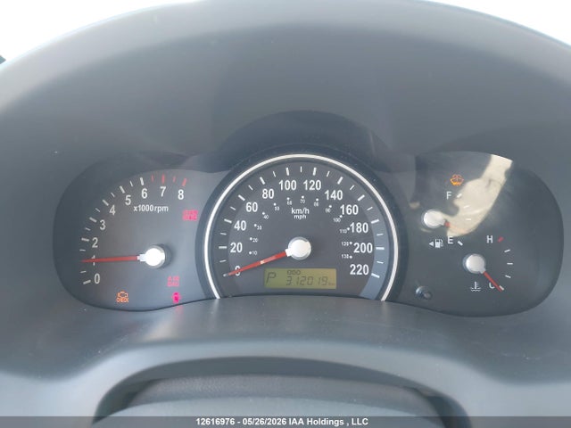 12616976 :رقم المزاد ، KNDMB233786200542 vin ، 2008 Kia Sedona Ex/lx مزاد بيع