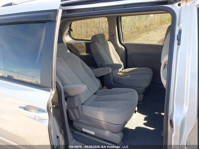 12616976 :رقم المزاد ، KNDMB233786200542 vin ، 2008 Kia Sedona Ex/lx مزاد بيع