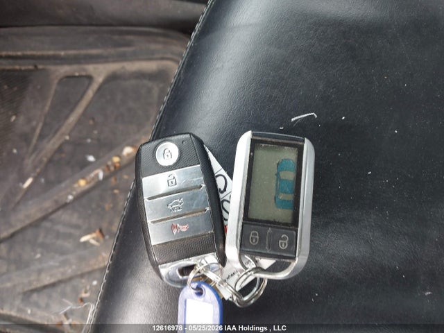 2020 Kia Optima Hybrid Lx მანქანა იყიდება აუქციონზე, vin: KNAGT4LE2L5042646, აუქციონის ნომერი: 12616978