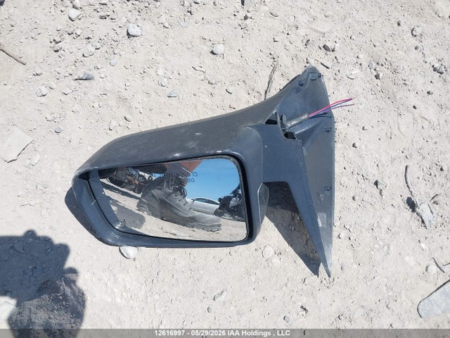 12616997 :رقم المزاد ، 1FAHP34NX8W292079 vin ، 2008 Ford Focus S/se مزاد بيع