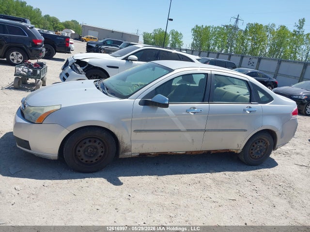 12616997 :رقم المزاد ، 1FAHP34NX8W292079 vin ، 2008 Ford Focus S/se مزاد بيع