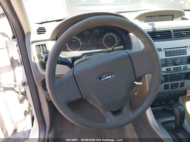 12616997 :رقم المزاد ، 1FAHP34NX8W292079 vin ، 2008 Ford Focus S/se مزاد بيع
