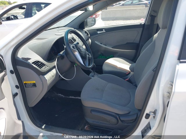 12617005 :رقم المزاد ، KMHCT4AE4DU439752 vin ، 2013 Hyundai Accent Gl مزاد بيع