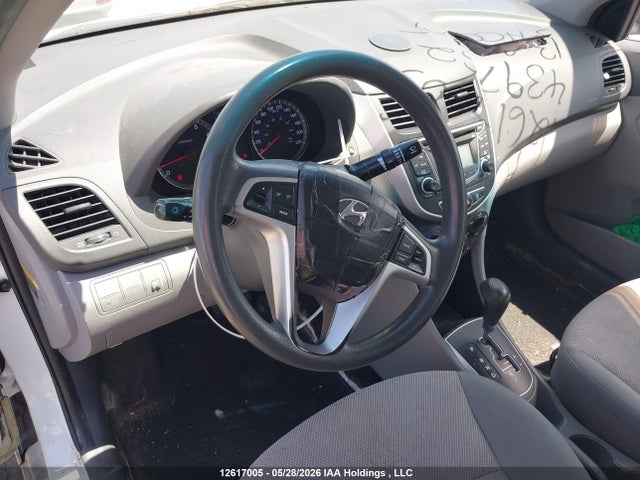 12617005 :رقم المزاد ، KMHCT4AE4DU439752 vin ، 2013 Hyundai Accent Gl مزاد بيع