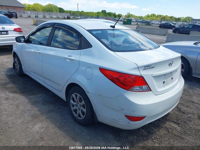 12617005 :رقم المزاد ، KMHCT4AE4DU439752 vin ، 2013 Hyundai Accent Gl مزاد بيع
