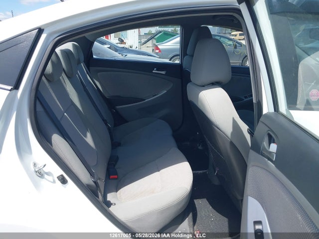 12617005 :رقم المزاد ، KMHCT4AE4DU439752 vin ، 2013 Hyundai Accent Gl مزاد بيع