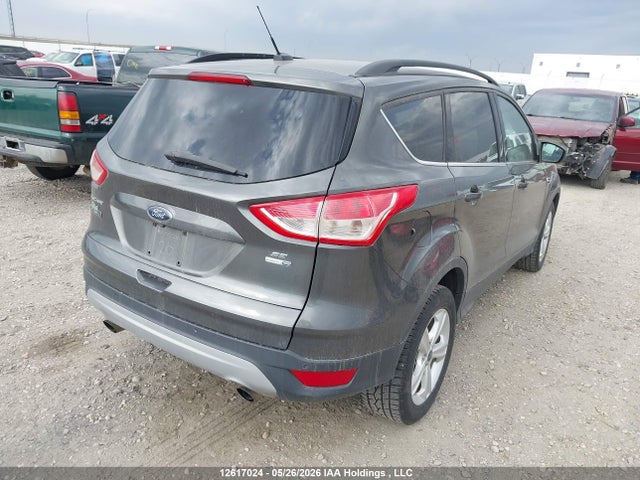 1FMCU9GX5FUC50680 Ford ESCAPE SE