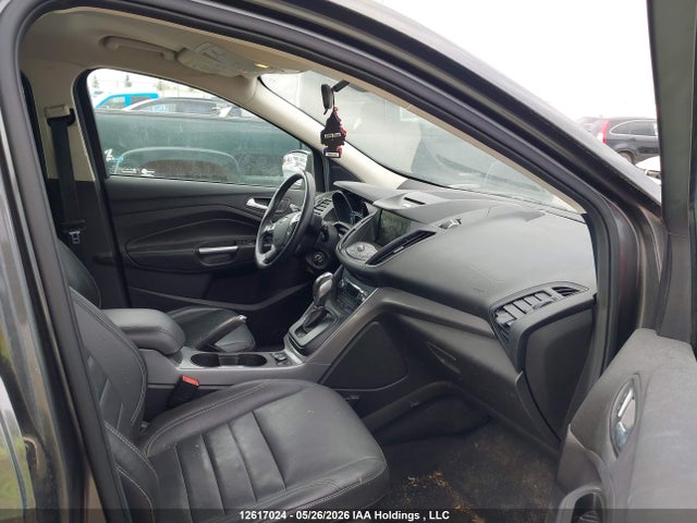 1FMCU9GX5FUC50680 Ford ESCAPE SE