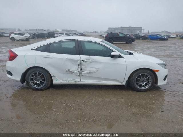 Продажа на аукционе авто 2016 Honda Civic Sedan, vin: 2HGFC2F58GH030404, номер лота: 12617046