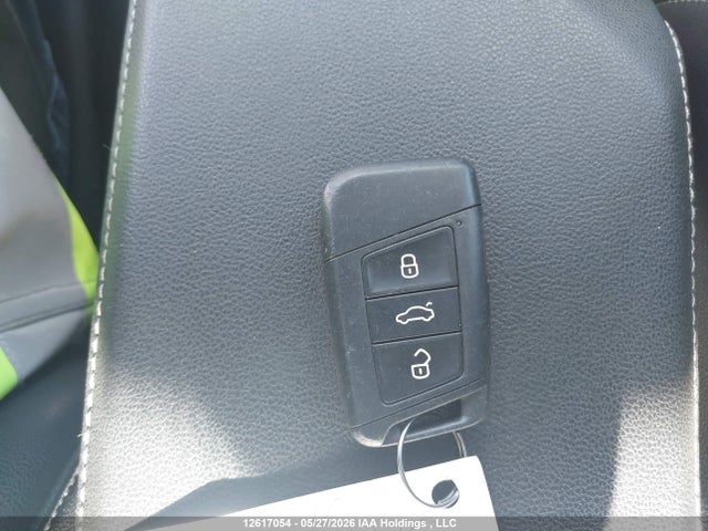 2020 Volkswagen Jetta Sel მანქანა იყიდება აუქციონზე, vin: 3VWEB7BU5LM071024, აუქციონის ნომერი: 12617054