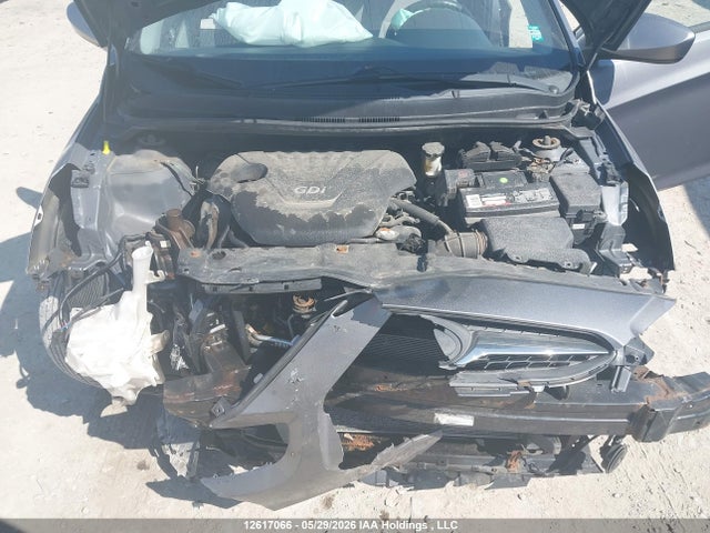 KMHCT4AE8EU772683 Hyundai Accent