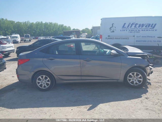 KMHCT4AE8EU772683 Hyundai Accent